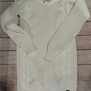 Hollister Cream V-Neck Sweater